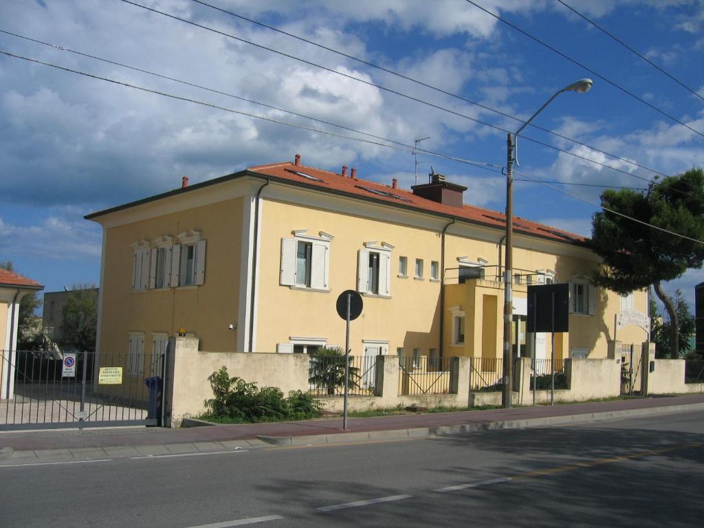 Residenza Villa Margherita Rimini Eksteriør billede