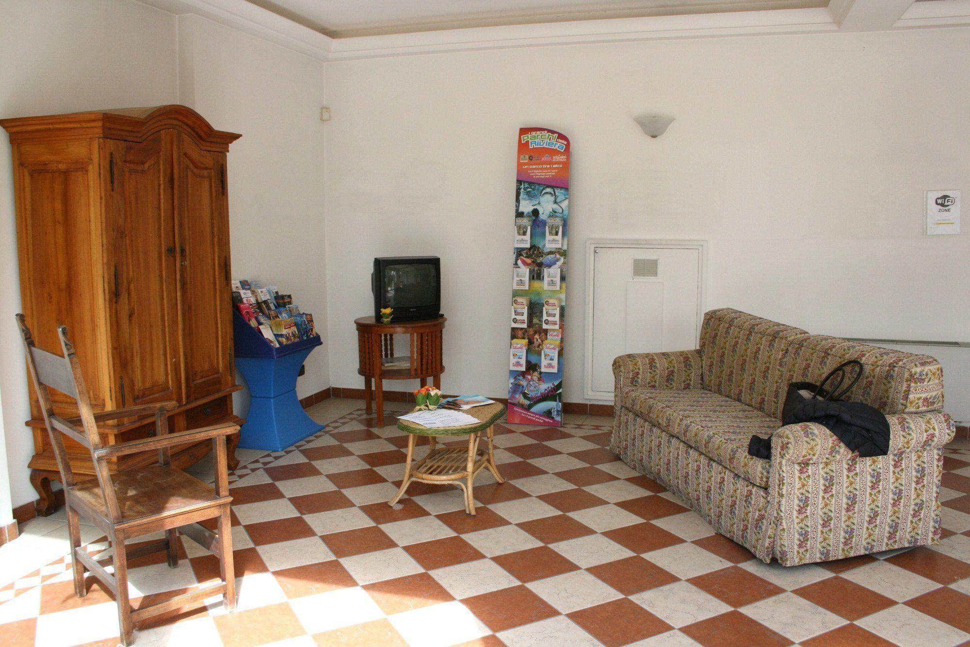 Residenza Villa Margherita Rimini Eksteriør billede